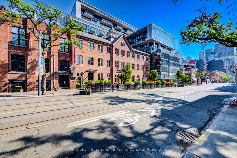 708 - 560 King Street W