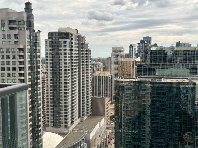 3201 - 5168 Yonge Street S