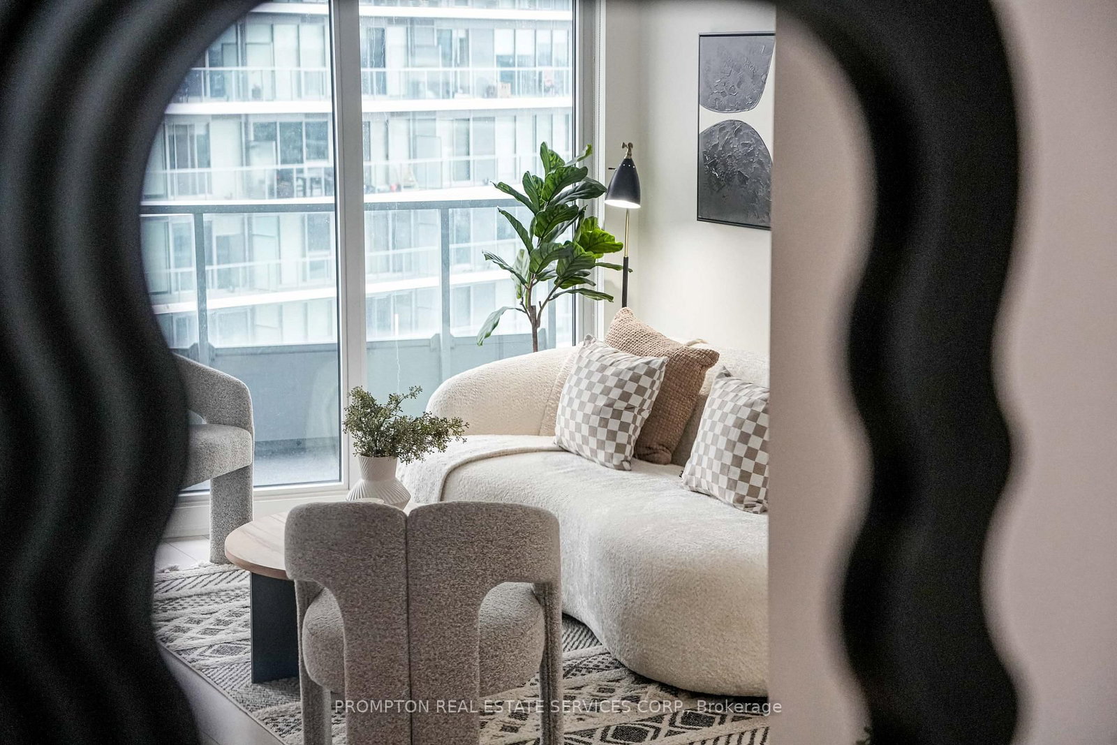 117 Mcmahon Drive • #2807 • Toronto, ON photo 12