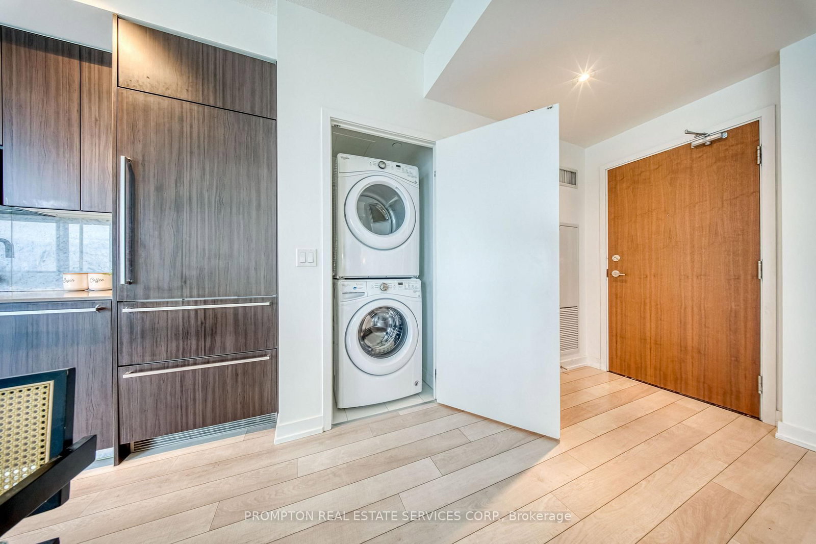 117 Mcmahon Drive • #2807 • Toronto, ON photo 17