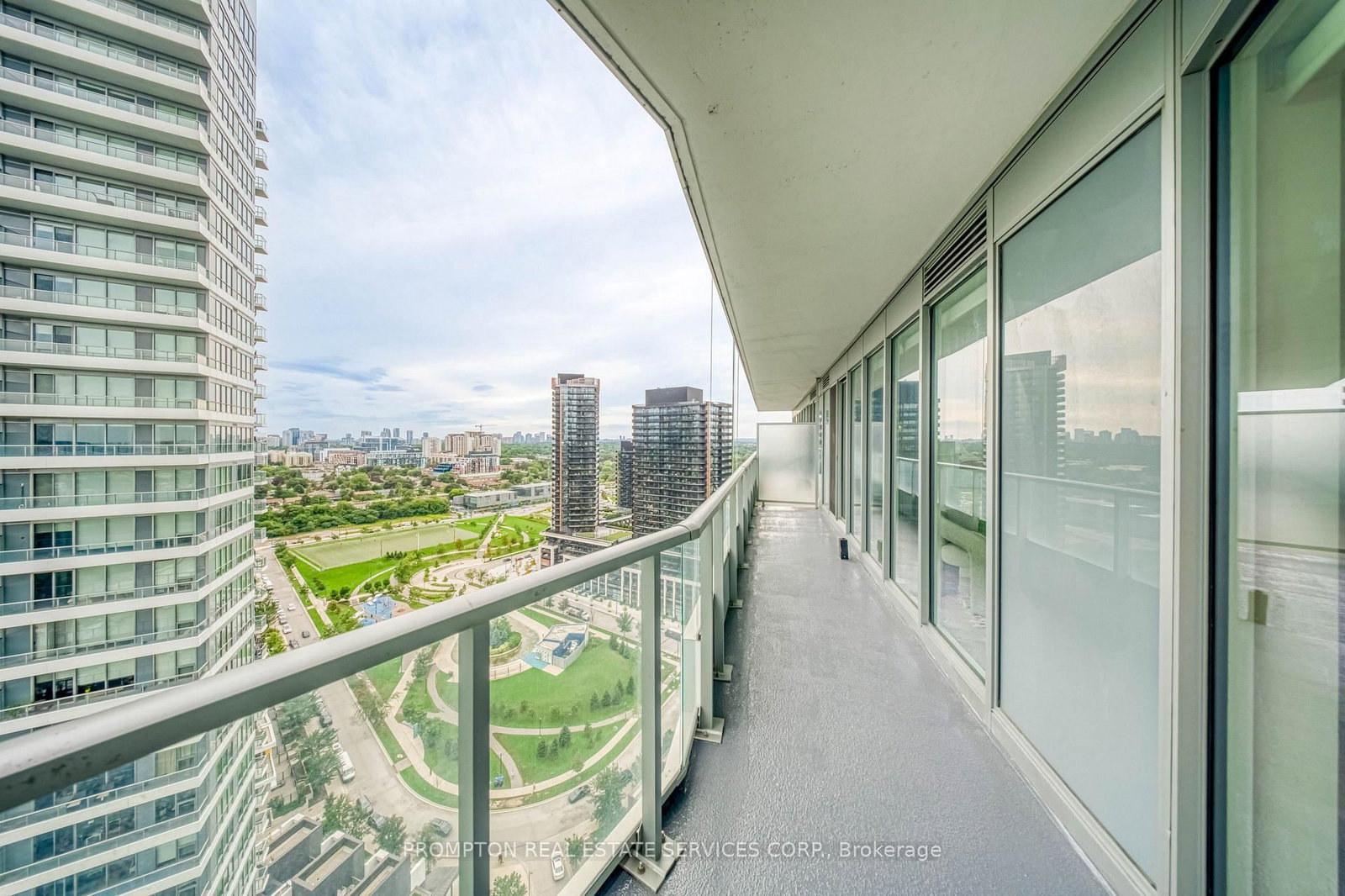 117 Mcmahon Drive • #2807 • Toronto, ON photo 19