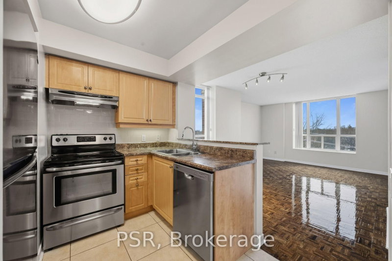 302 - 515 Rosewell Avenue