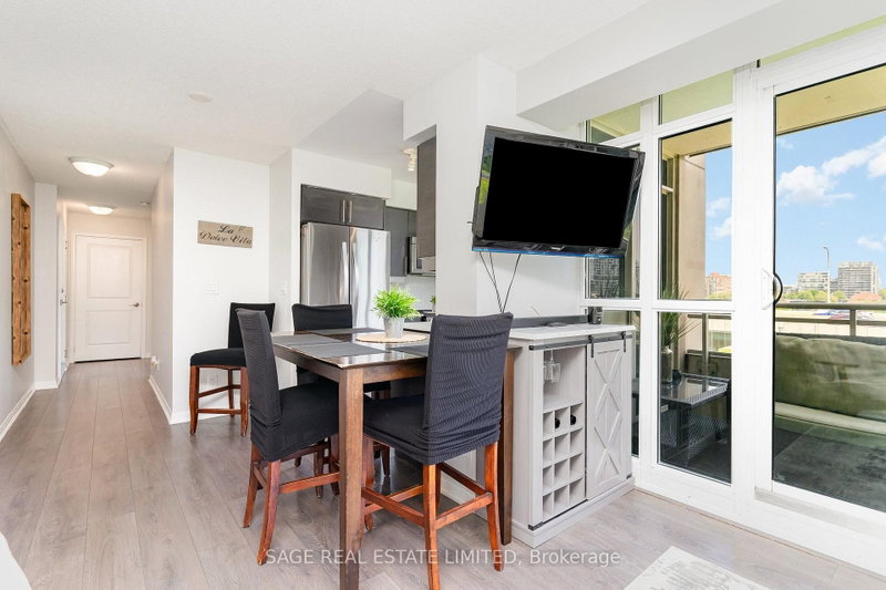 35 Bastion St photo 4