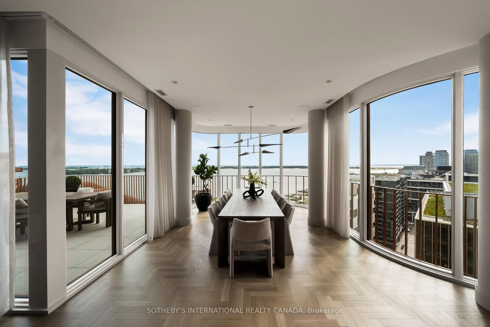 155 Merchants' Wharf • #SPH1 • Toronto, ON photo 21