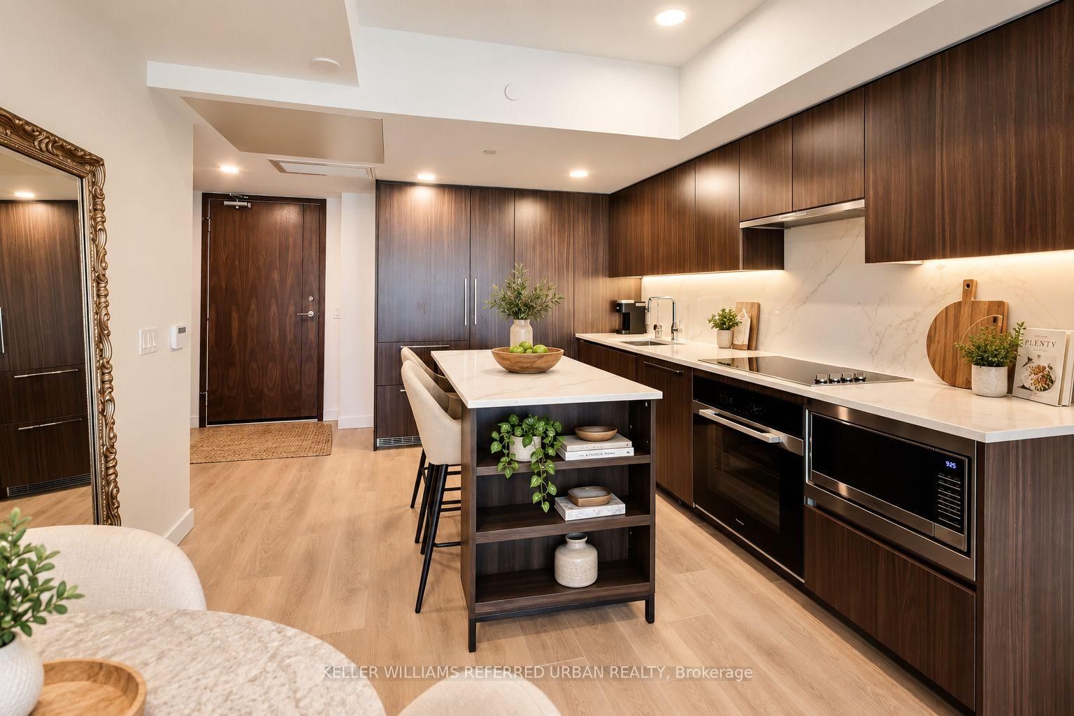 3 Concord CityPlace Way • #530 • Toronto, ON photo 4