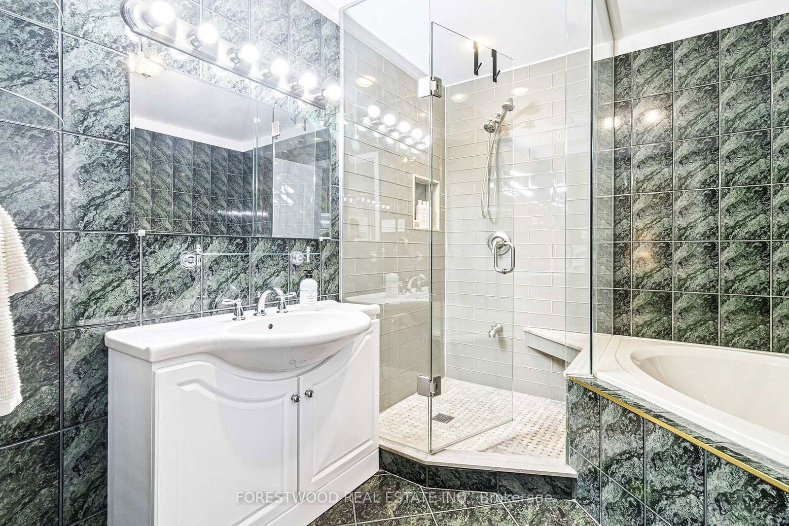 37 Almore Avenue • Toronto, ON photo 24