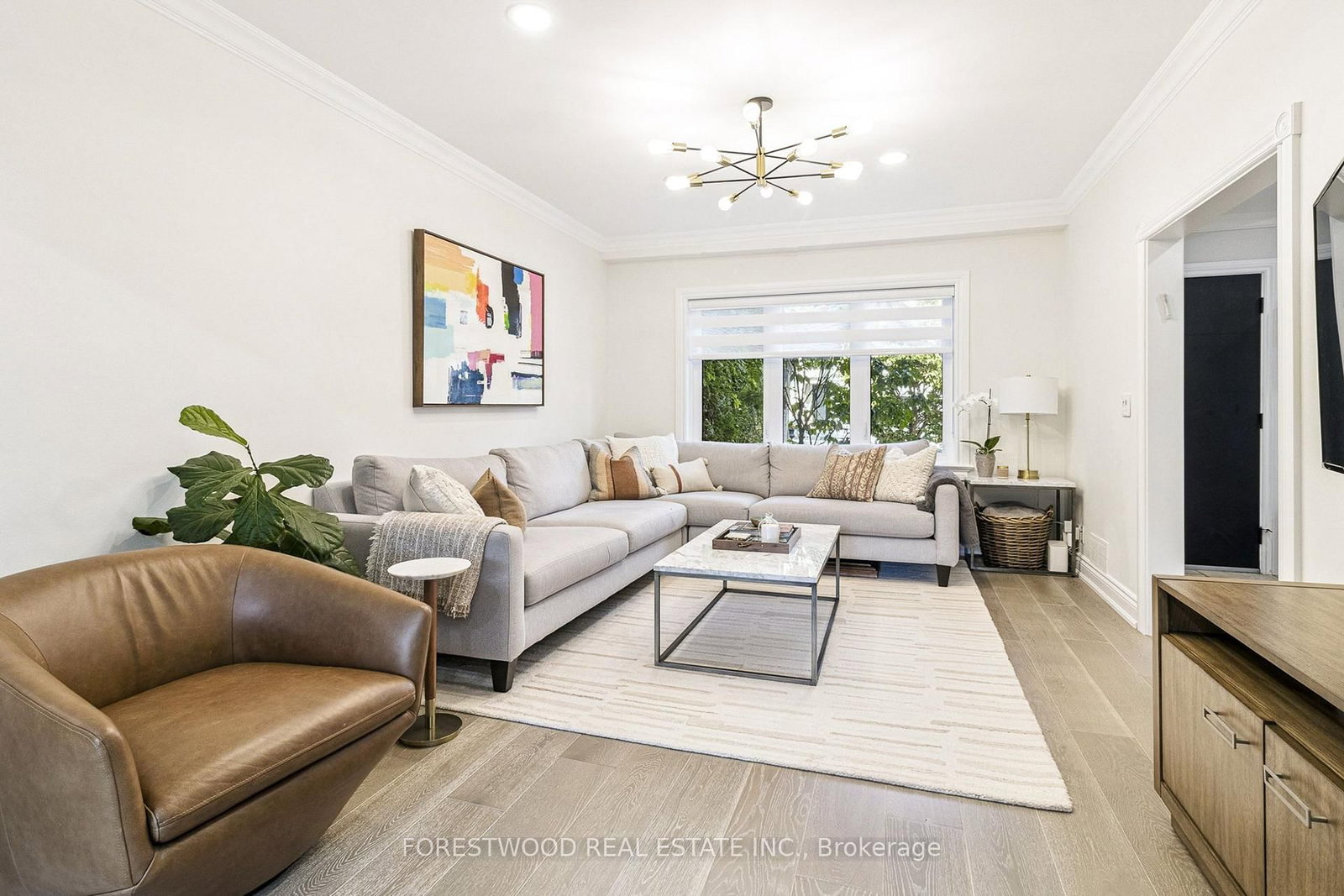 37 Almore Avenue • Toronto, ON photo 5