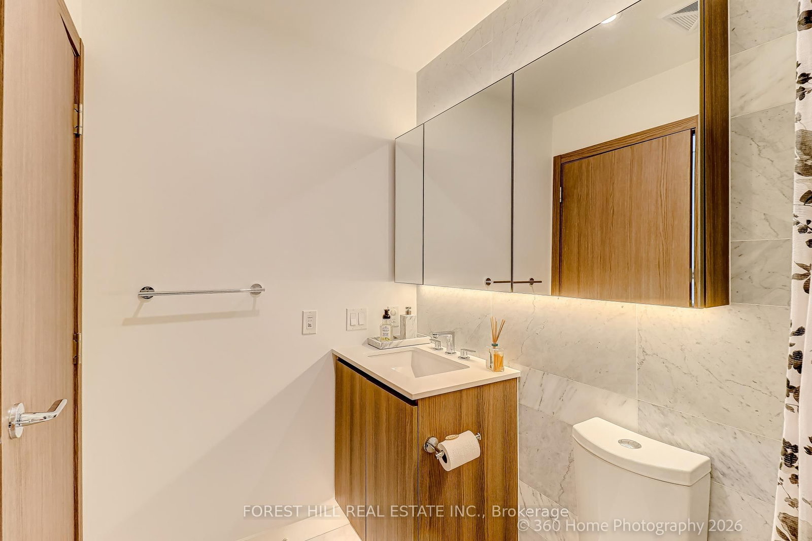 17 Bathurst Street • #1215 • Toronto, ON photo 14