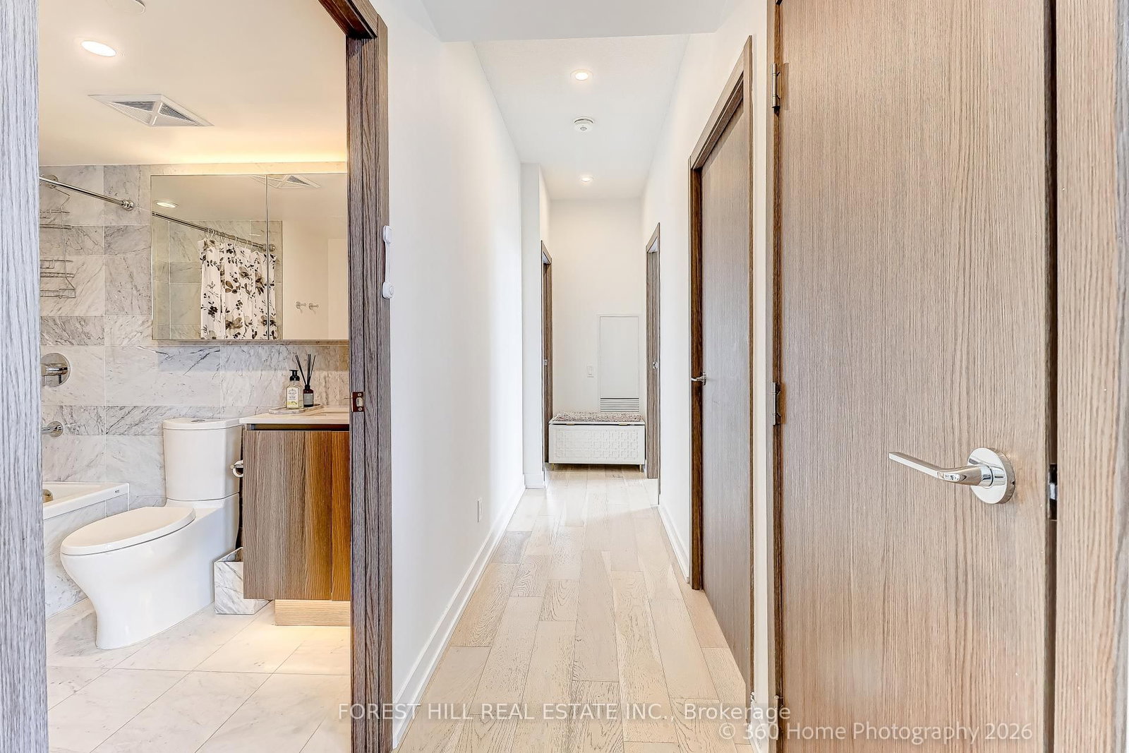 17 Bathurst Street • #1215 • Toronto, ON photo 19