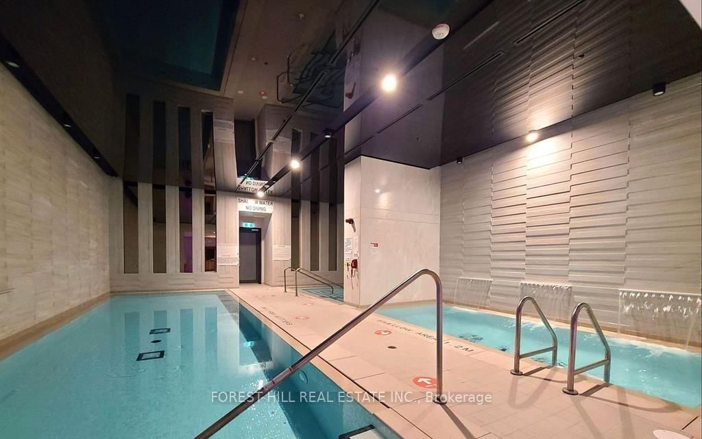 17 Bathurst Street • #1215 • Toronto, ON photo 31