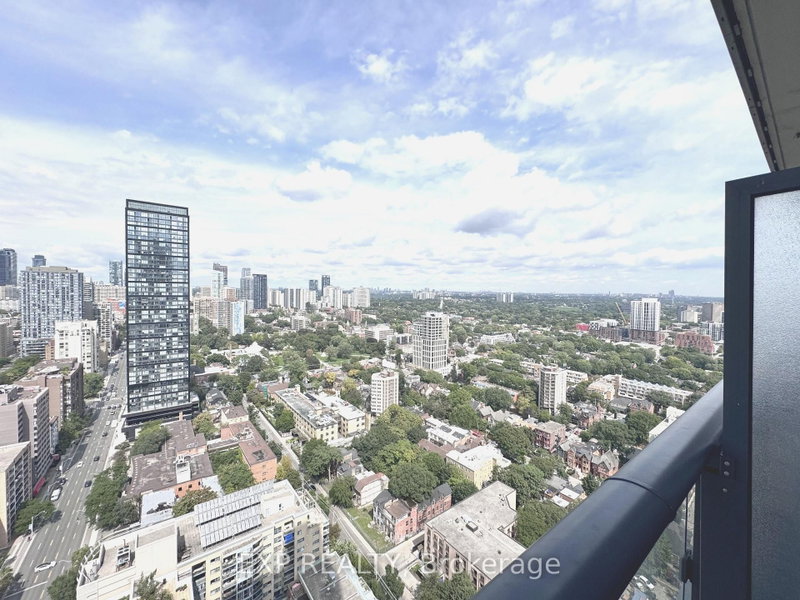 3412 - 251 Jarvis Street