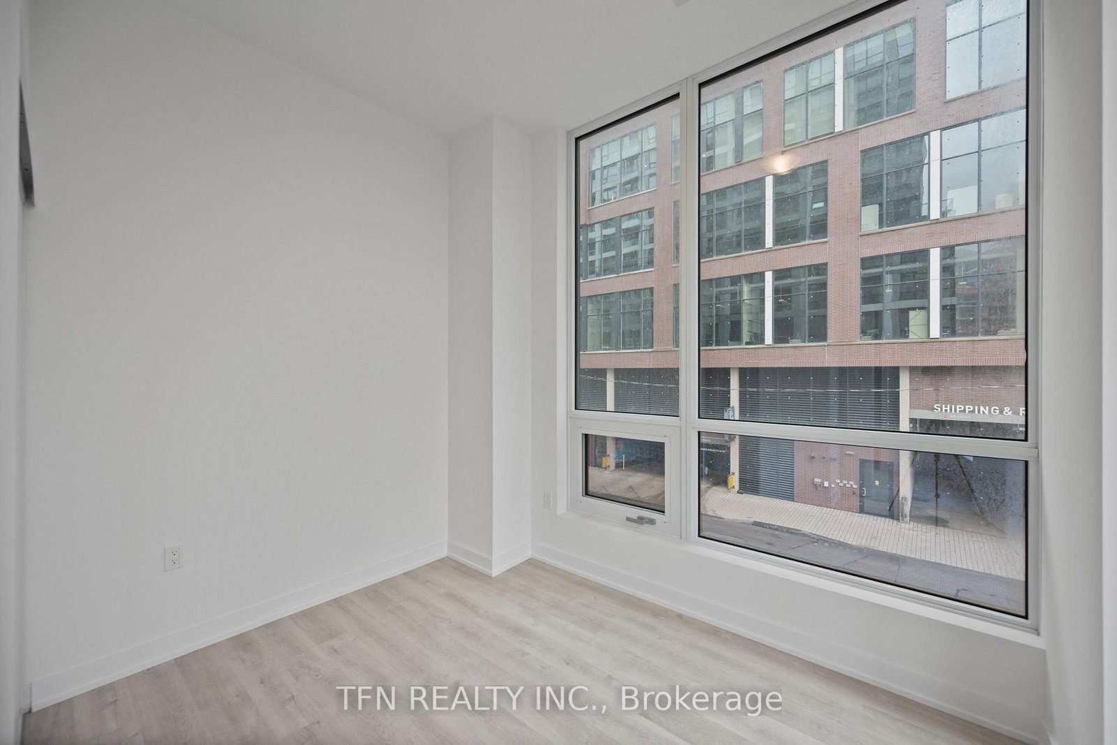 15 Richardson Street • #215 • Toronto, ON photo 11
