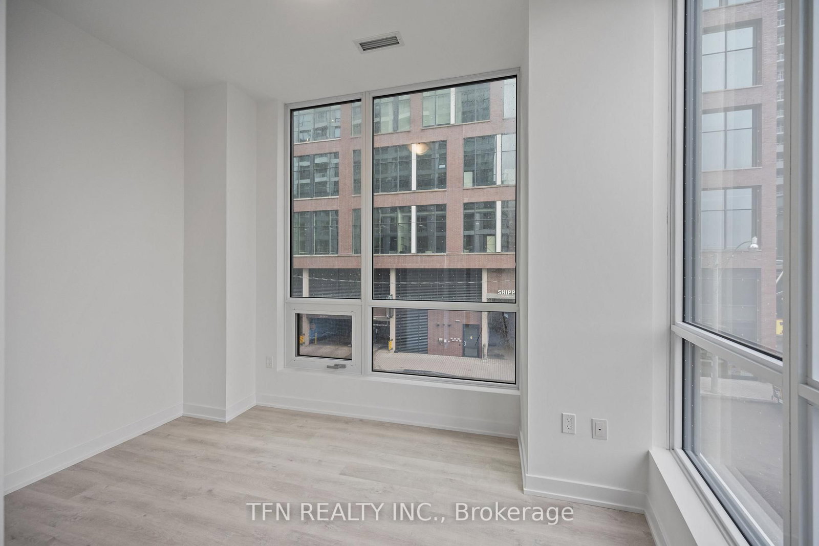 15 Richardson Street • #215 • Toronto, ON photo 12