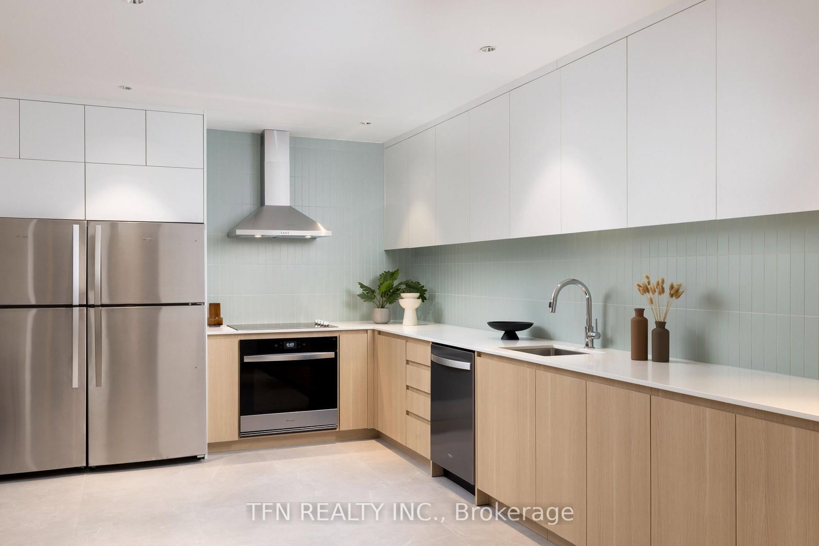 15 Richardson Street • #215 • Toronto, ON photo 30