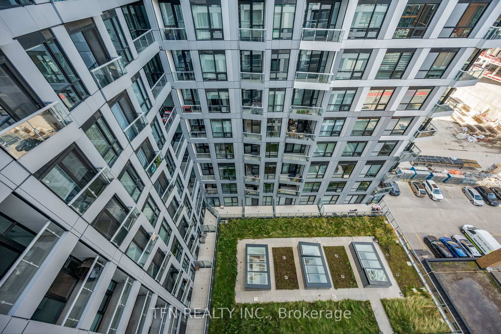 15 Richardson Street • #1114 • Toronto, ON photo 15