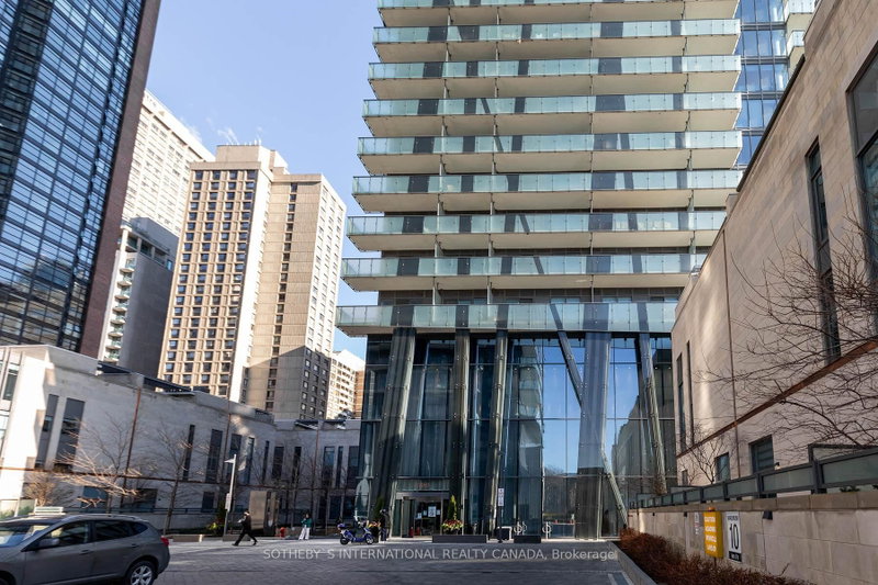 608 - 1080 Bay Street