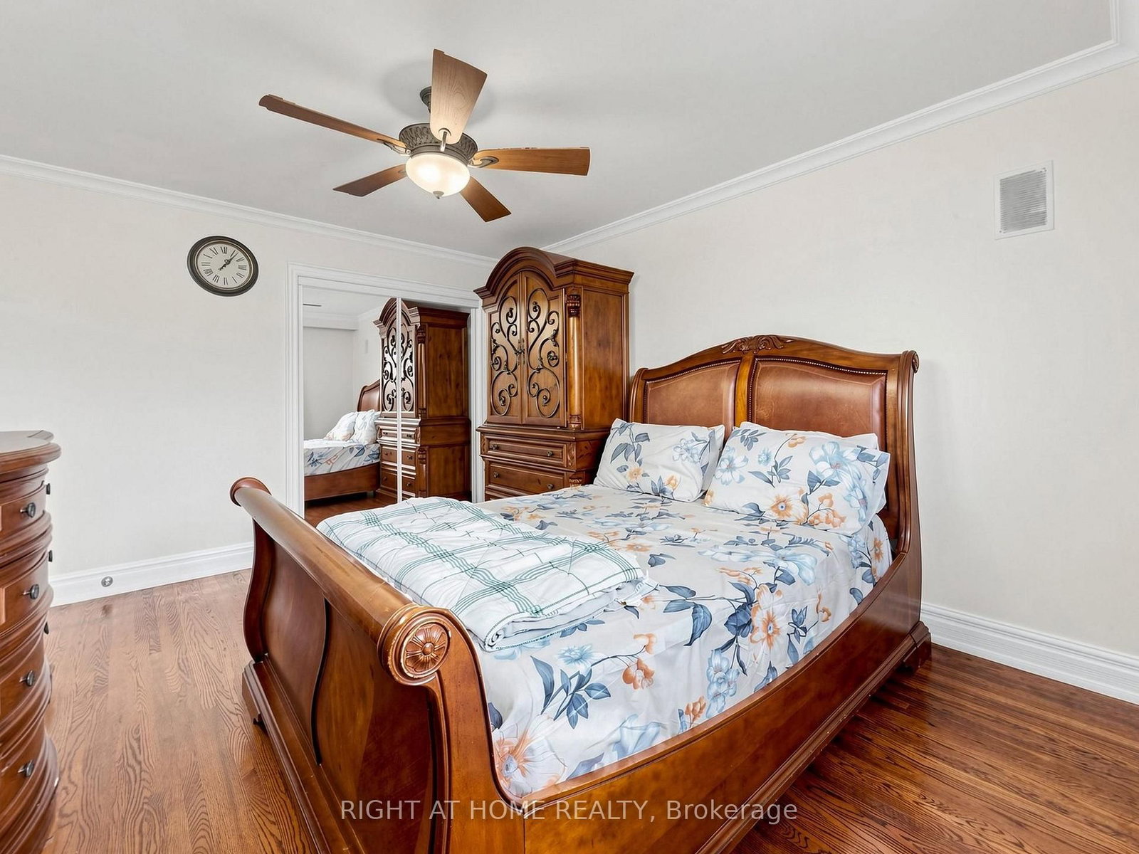 67 Ladner Drive • Toronto, ON photo 24