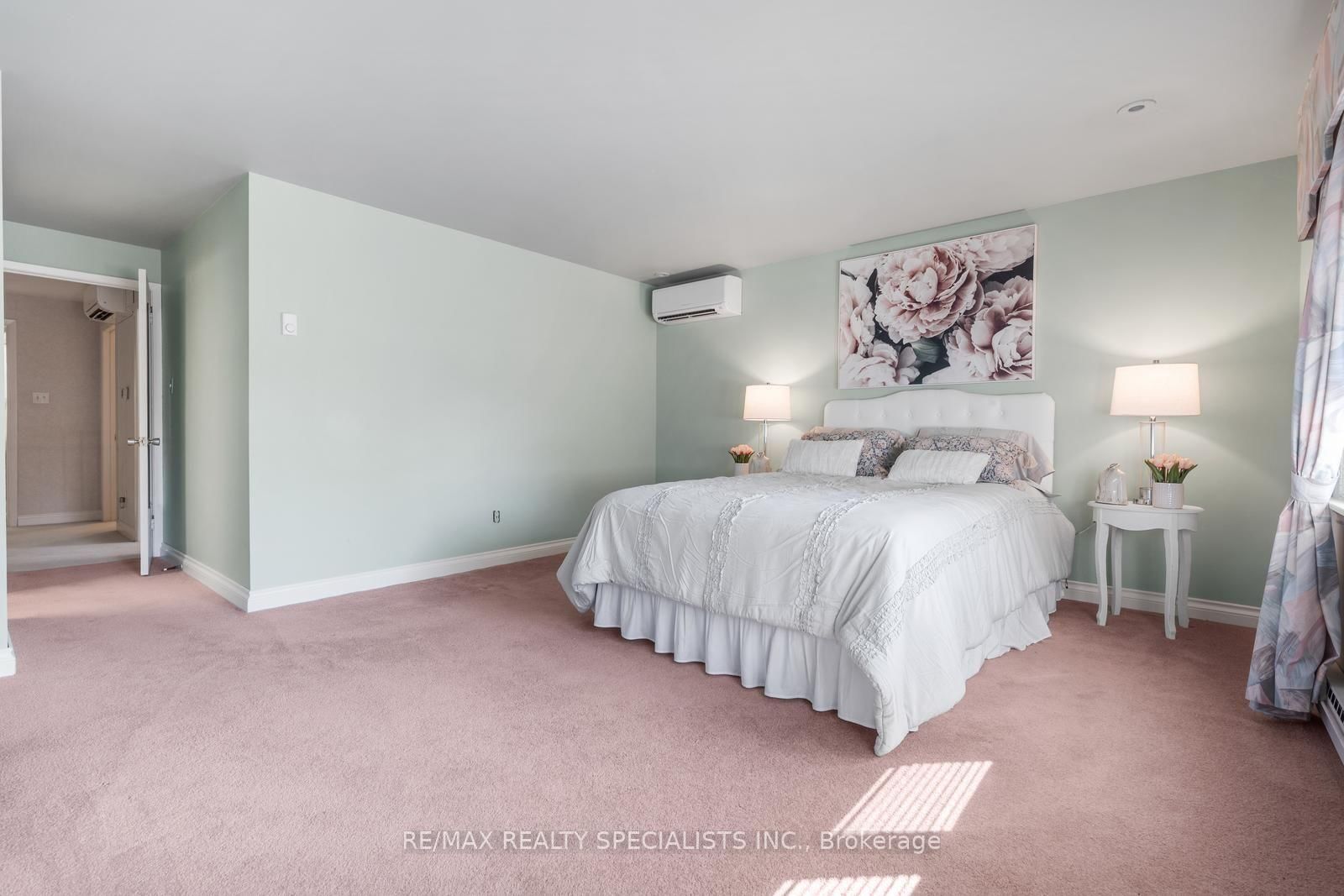 14 Michael Drive • Toronto, ON photo 18