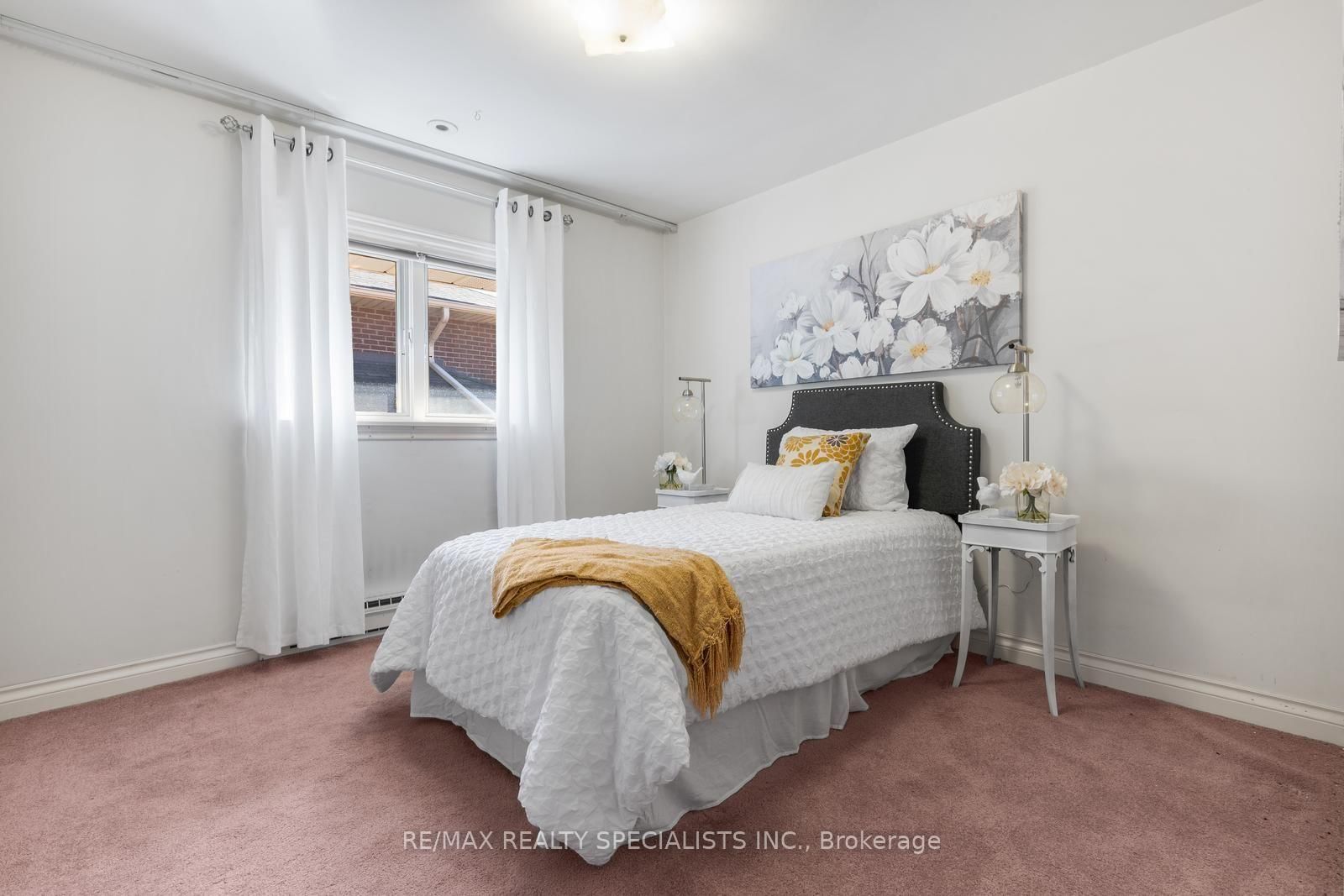 14 Michael Drive • Toronto, ON photo 23