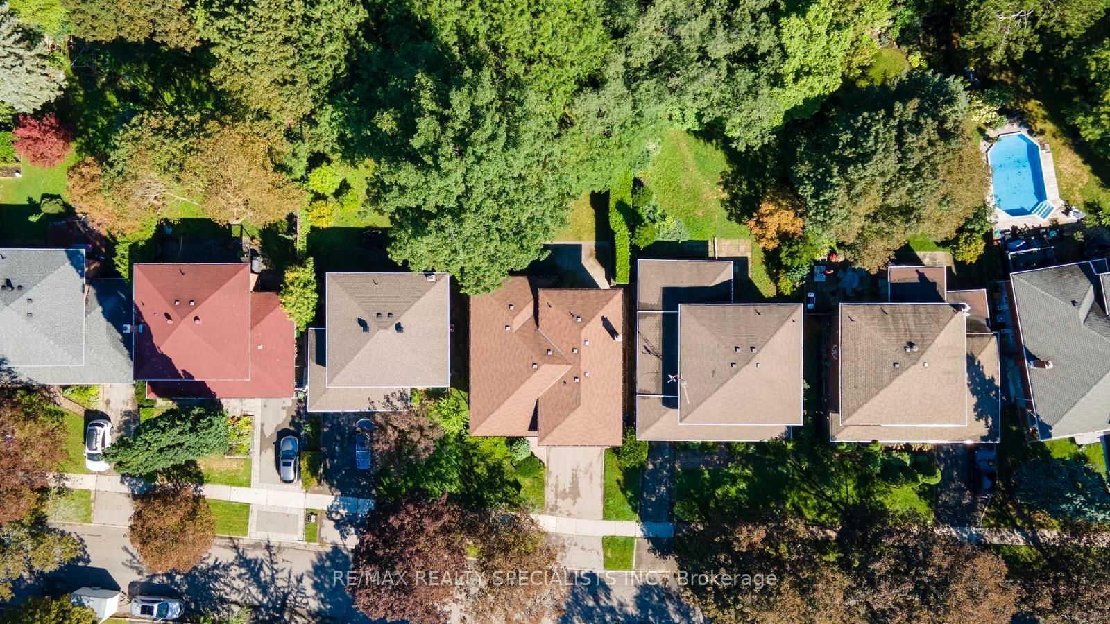 14 Michael Drive • Toronto, ON photo 32