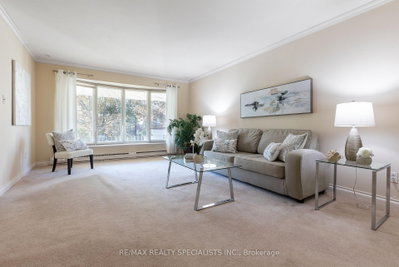14 Michael Drive • Toronto, ON photo 8