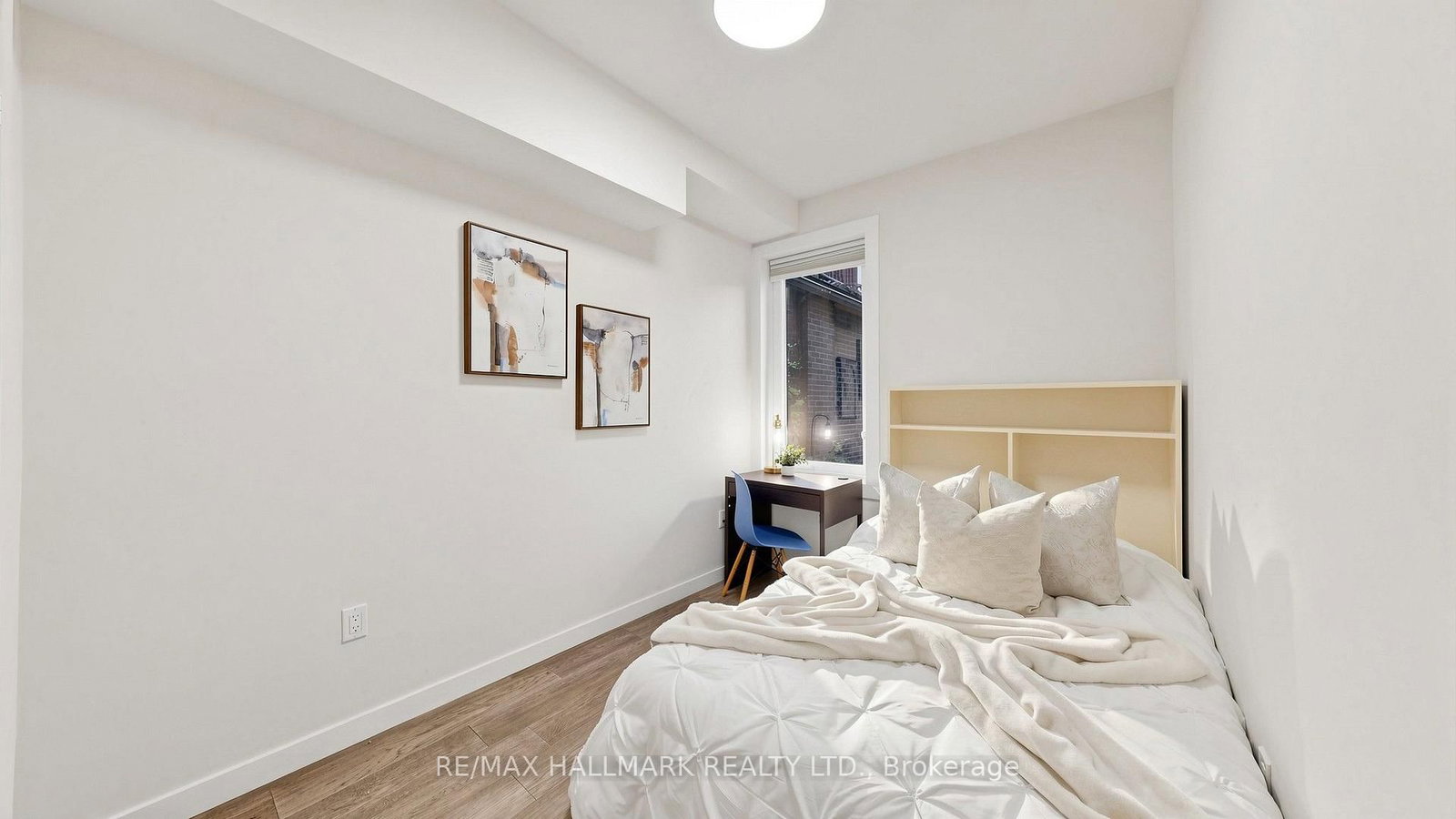 31 1/2 Granby Street • Toronto, ON photo 15