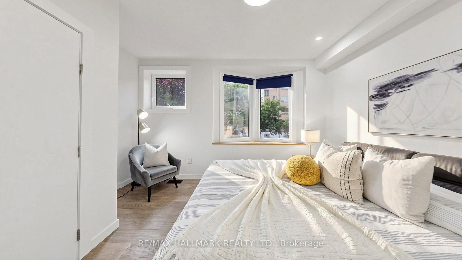 31 1/2 Granby Street • Toronto, ON photo 19