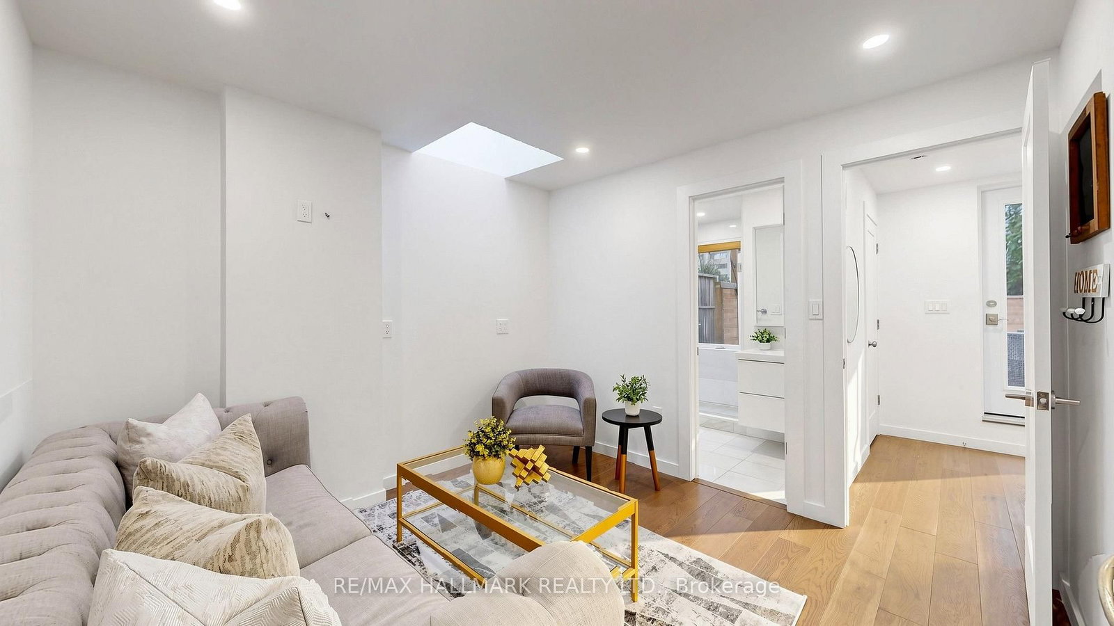 31 1/2 Granby Street • Toronto, ON photo 24