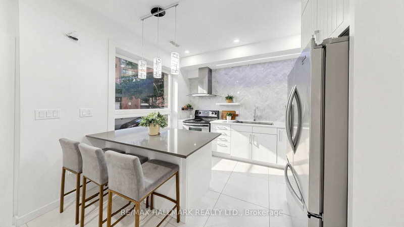 31 1/2 Granby Street