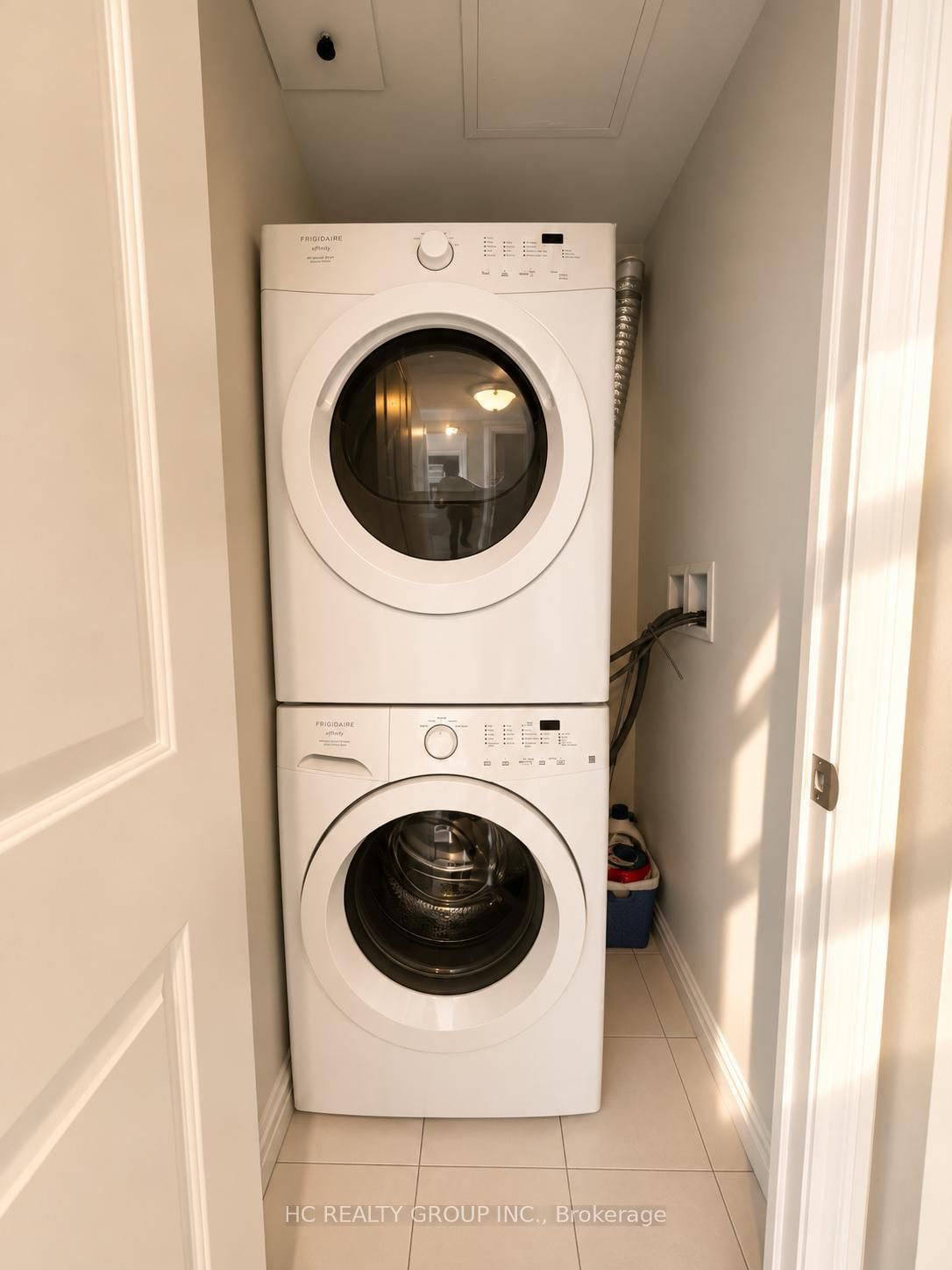 2015 SHEPPARD Avenue E • #1811 • Toronto, ON photo 12
