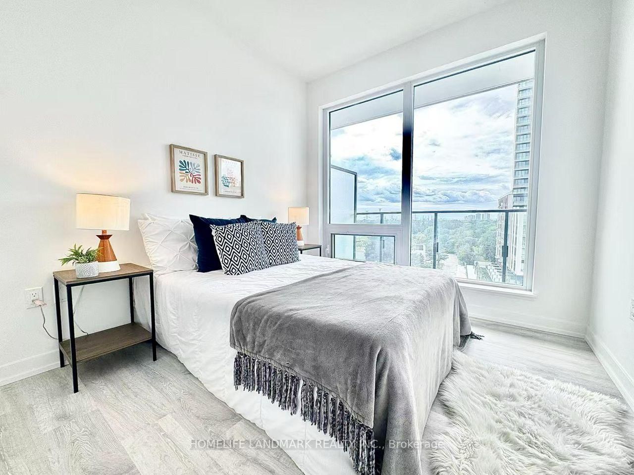 7 Golden Lion Heights • #N833 • Toronto, ON photo 10