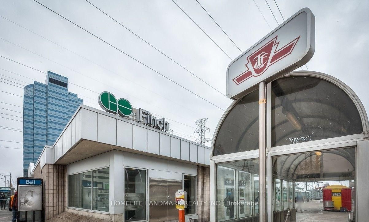 7 Golden Lion Heights • #N833 • Toronto, ON photo 29