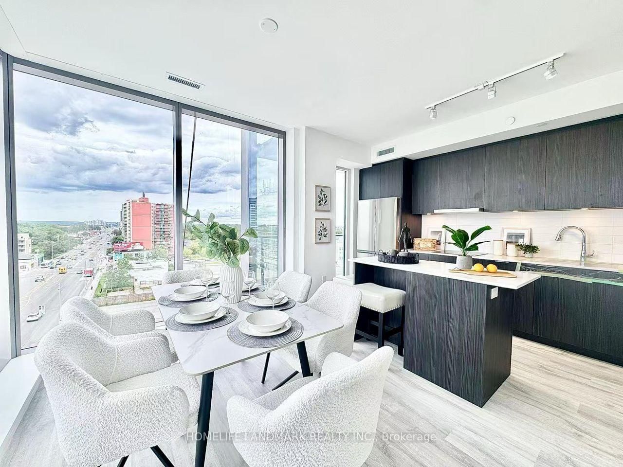 7 Golden Lion Heights • #N833 • Toronto, ON photo 7