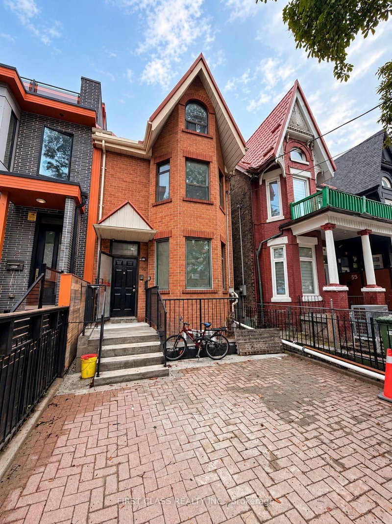 Upper - 55 Huron Street