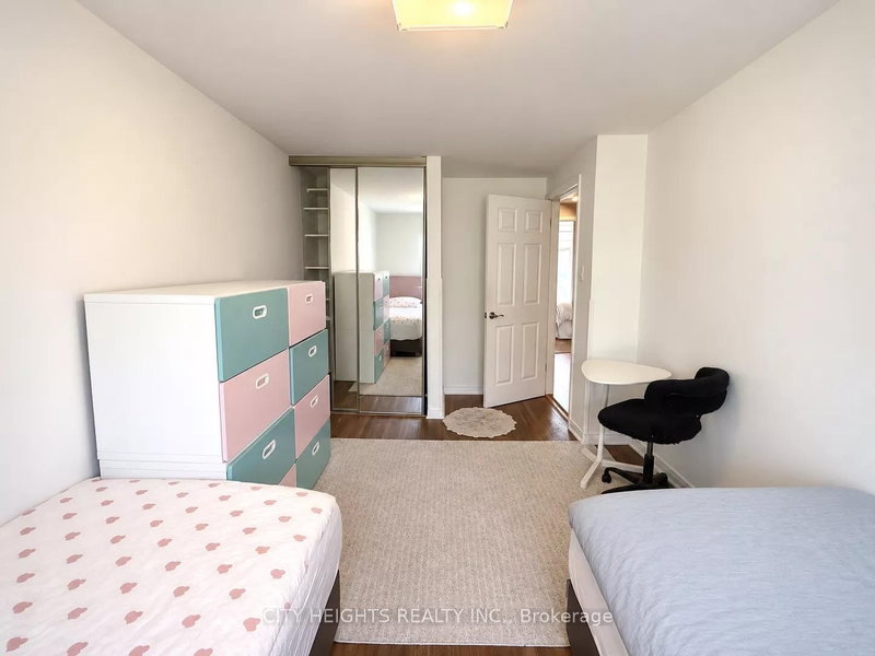 40 - 40 wild Briarway Way