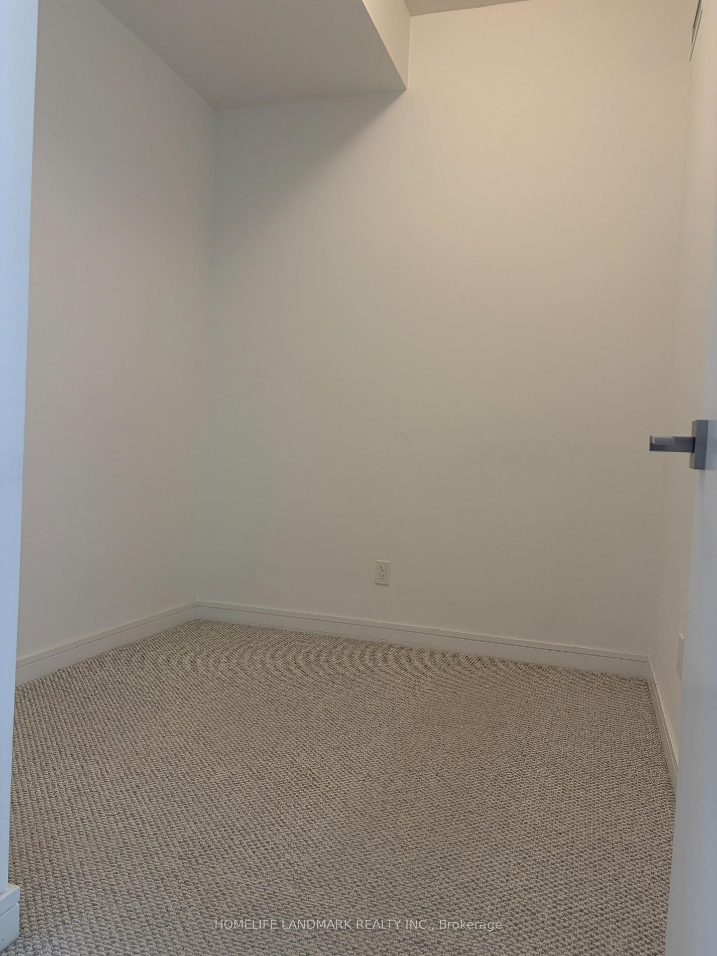 621 Sheppard Avenue E • #701 • Toronto, ON photo 10