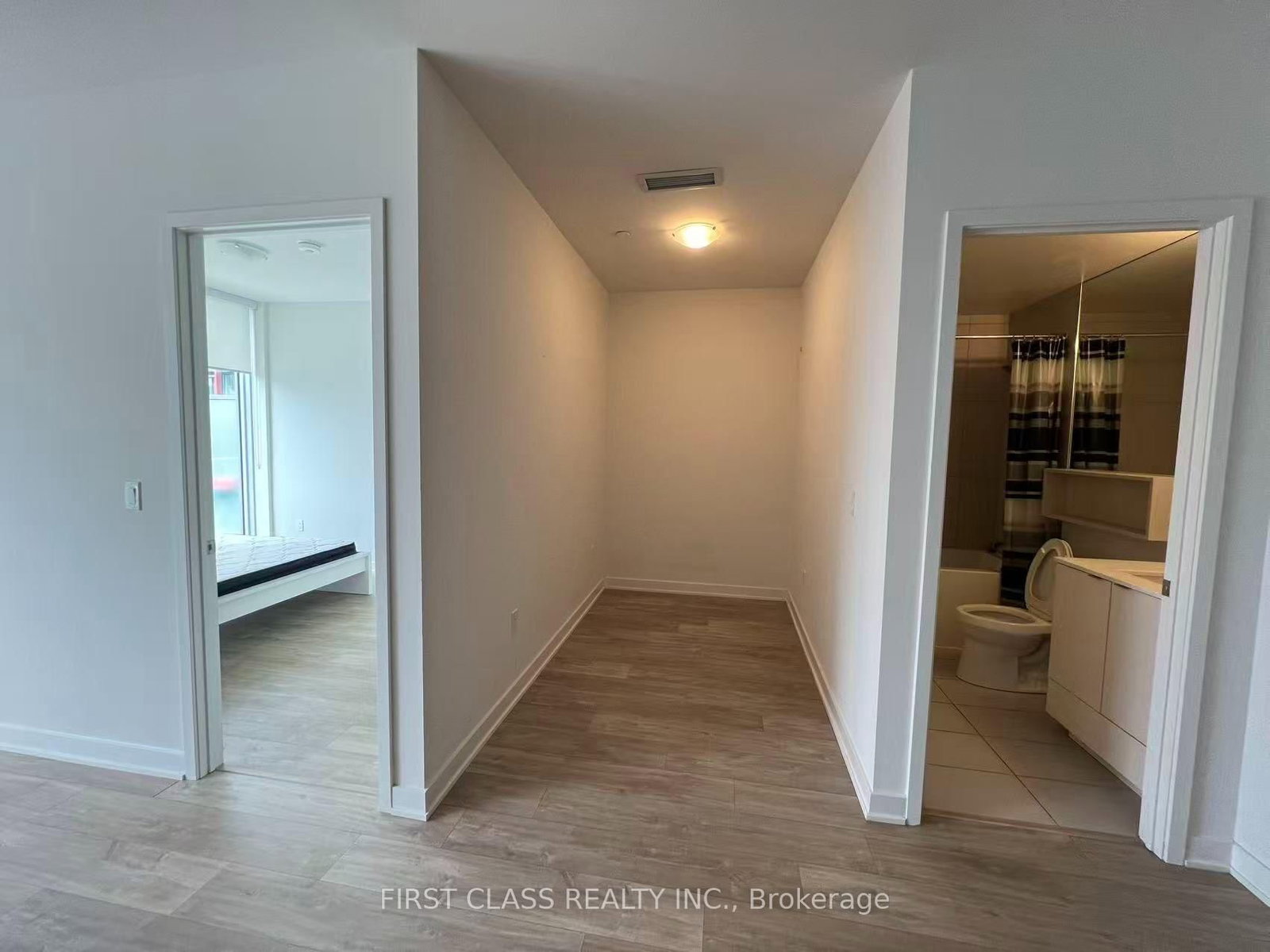 70 Princess Street • #PH3015 • Toronto, ON photo 10