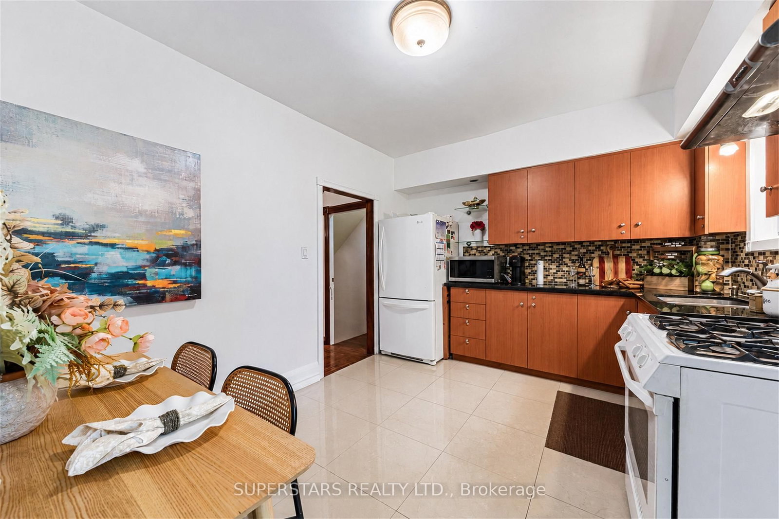 235 Oakwood Avenue • Toronto, ON photo 10