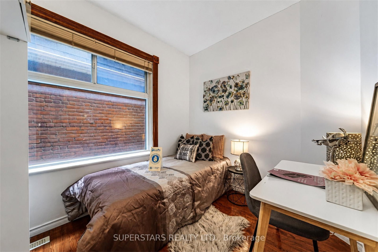 235 Oakwood Avenue • Toronto, ON photo 12