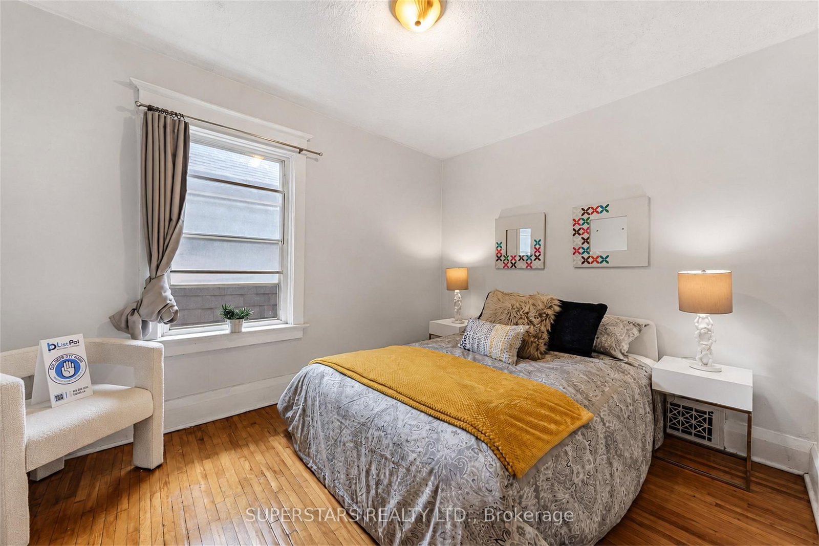 235 Oakwood Avenue • Toronto, ON photo 20