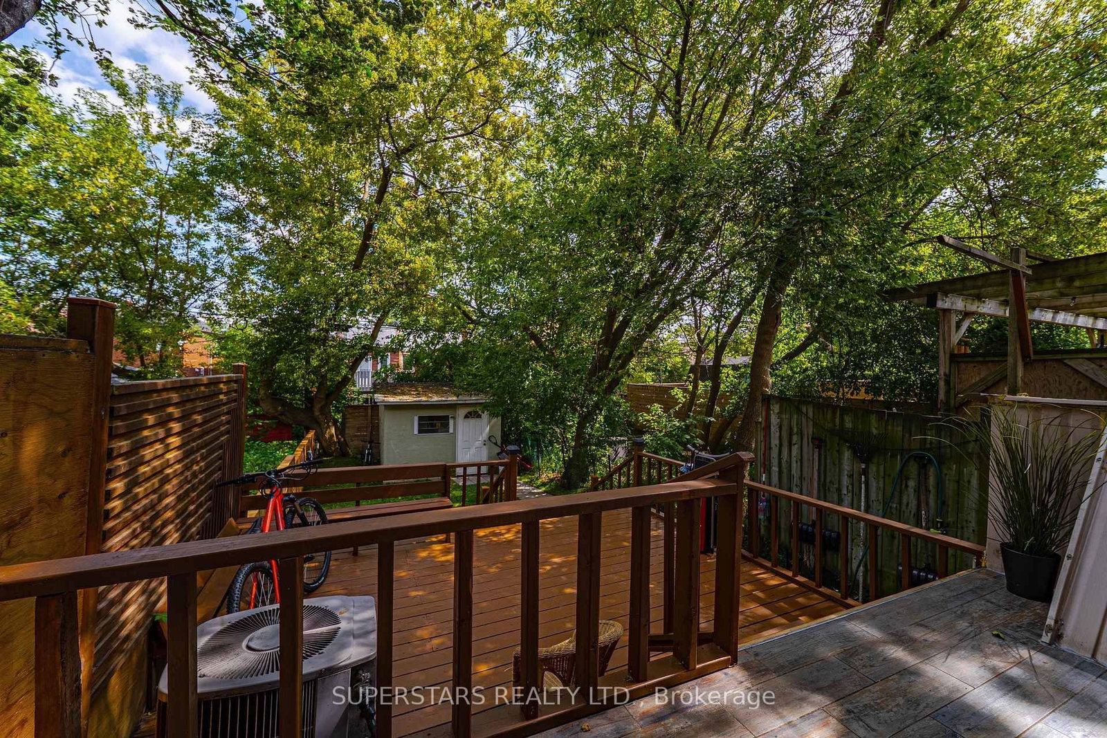 235 Oakwood Avenue • Toronto, ON photo 34