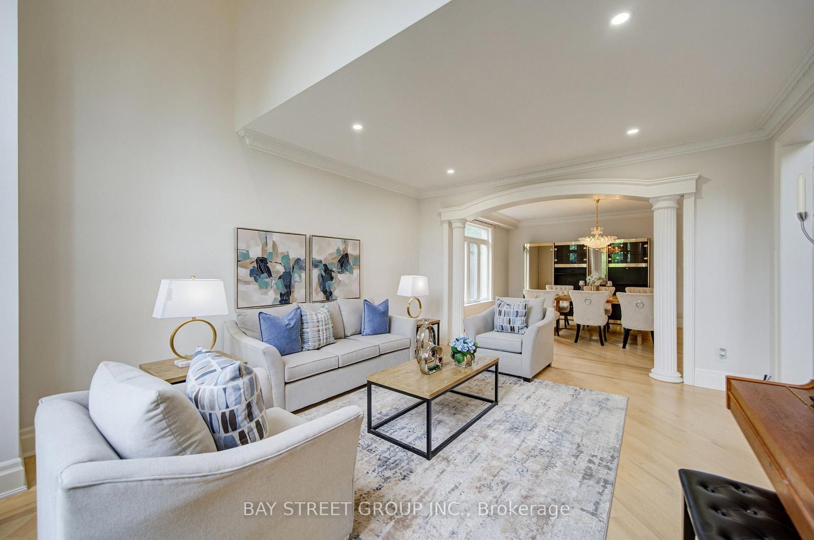 58 Bowan Court • Toronto, ON photo 10