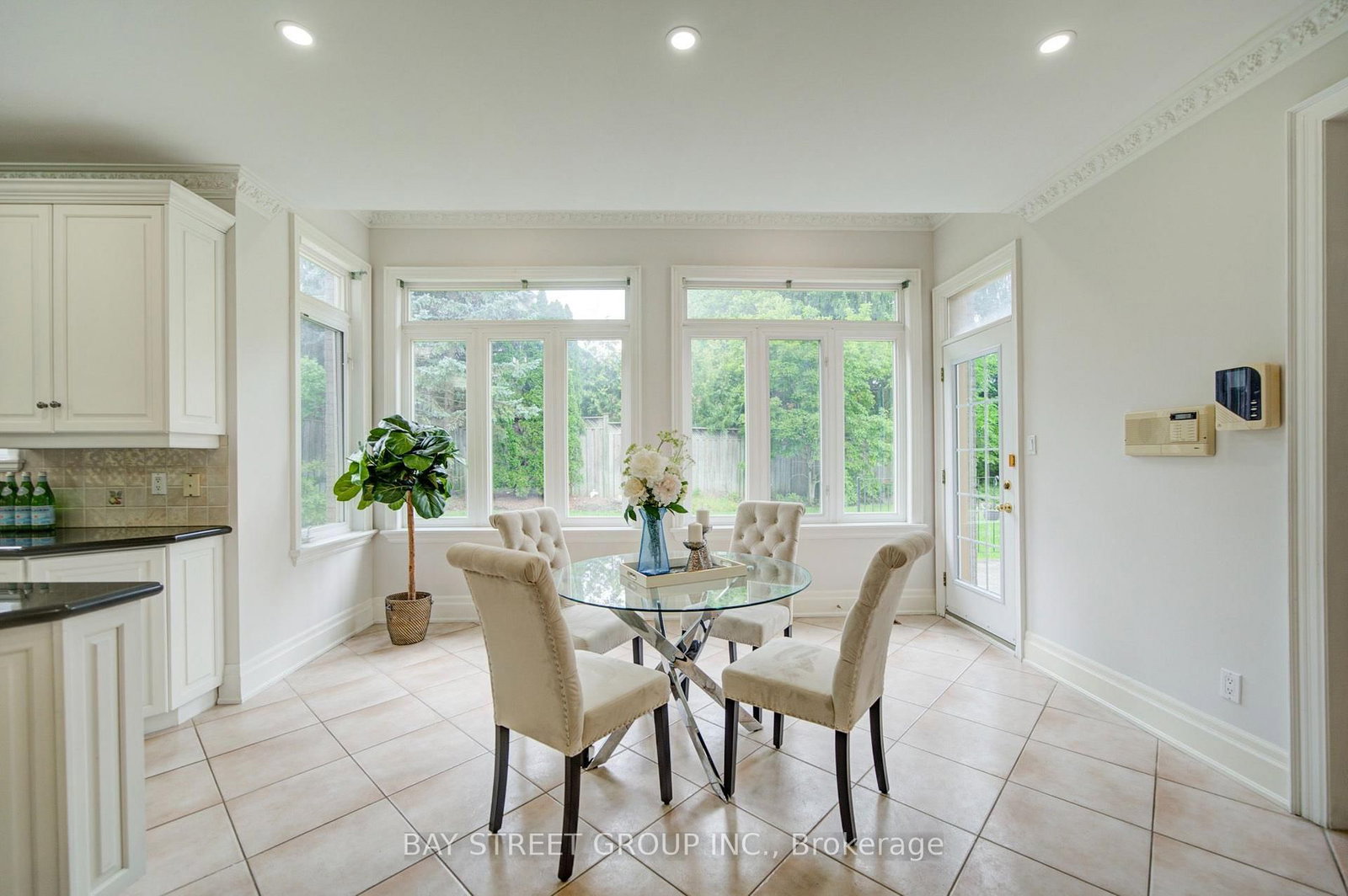 58 Bowan Court • Toronto, ON photo 20