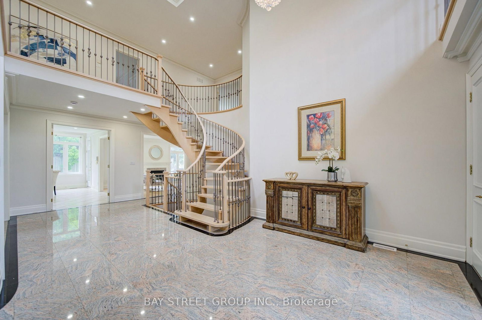 58 Bowan Court • Toronto, ON photo 6