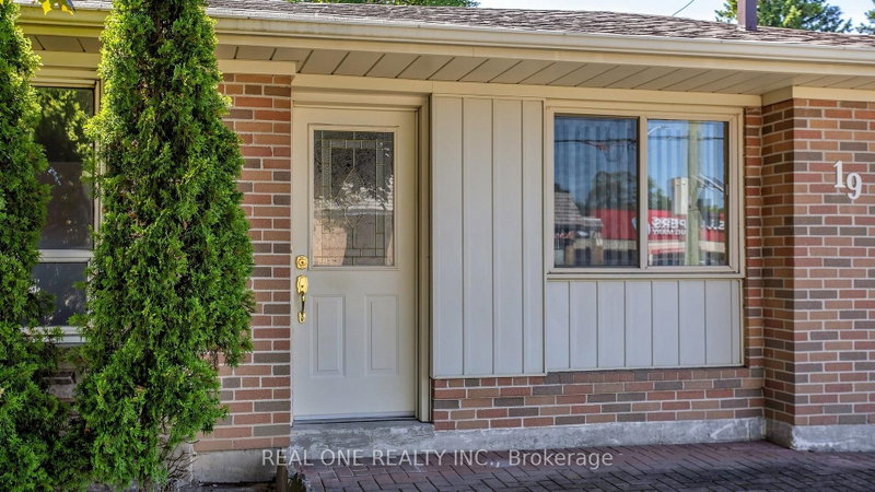 19 Nymark Avenue