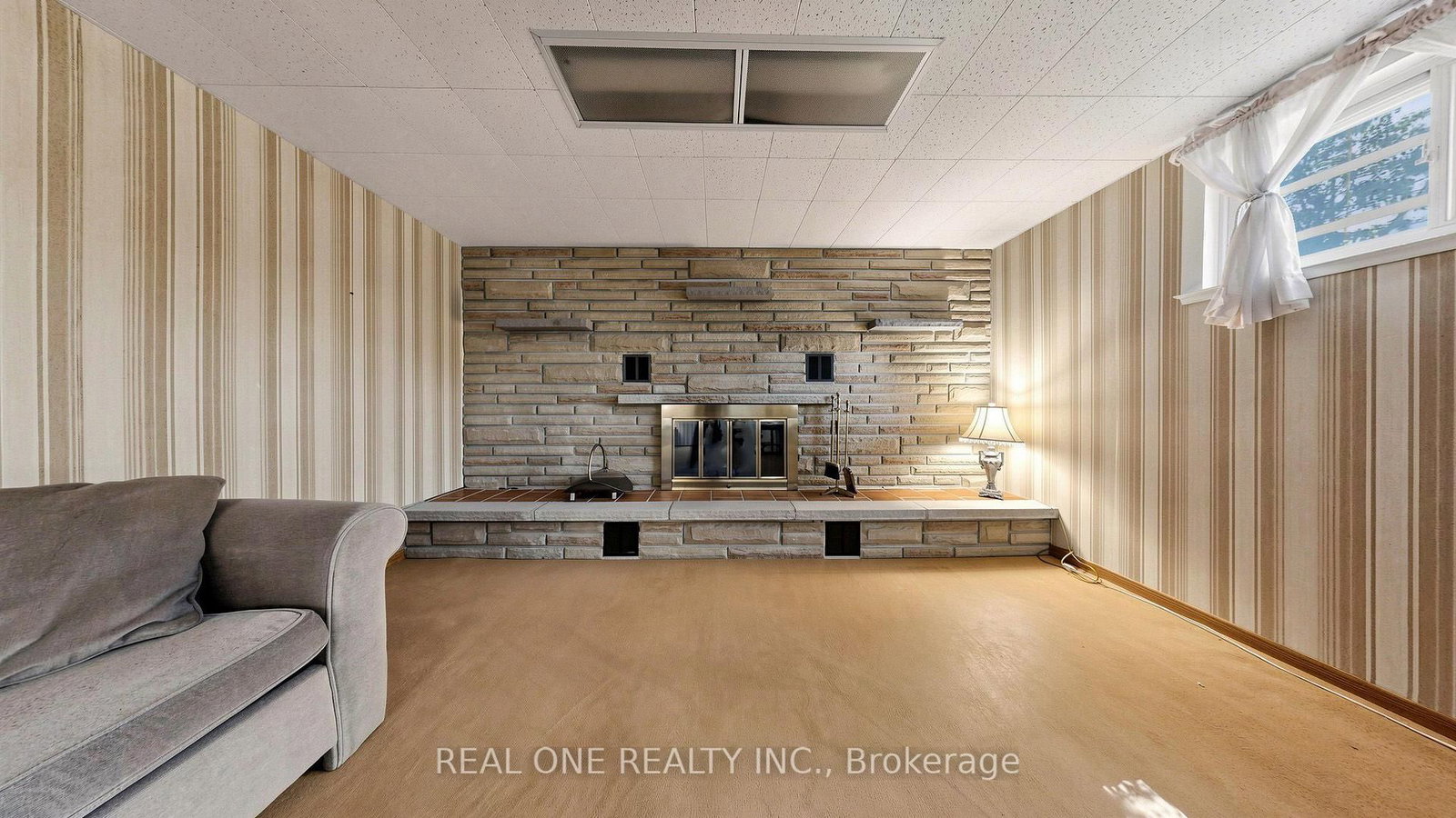 19 Nymark Avenue • Toronto, ON photo 27