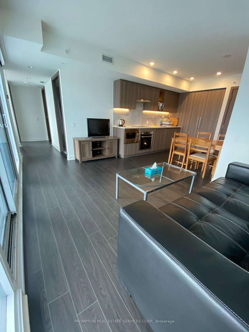 1702 - 17 Bathurst Street