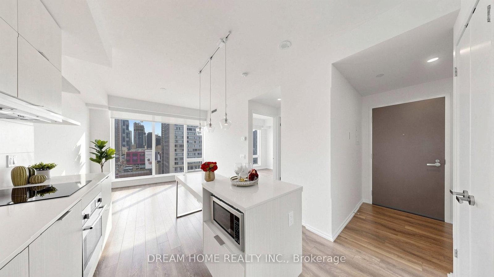 197 YONGE ST Street • #1701 • Toronto, ON photo 12