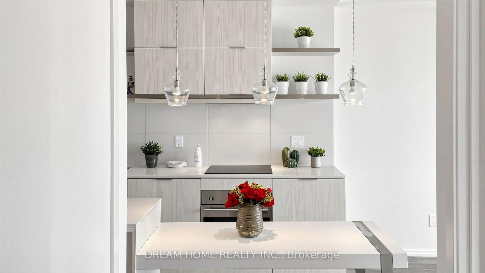 197 YONGE ST Street • #1701 • Toronto, ON photo 15
