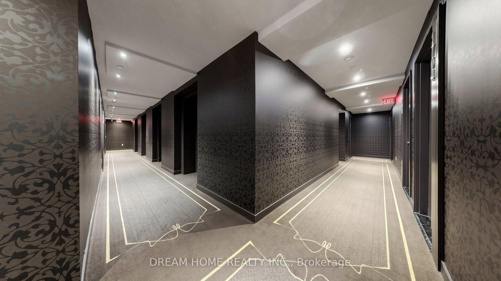 197 YONGE ST Street • #1701 • Toronto, ON photo 36